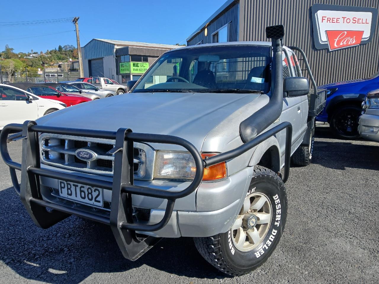 2001 Ford Courier