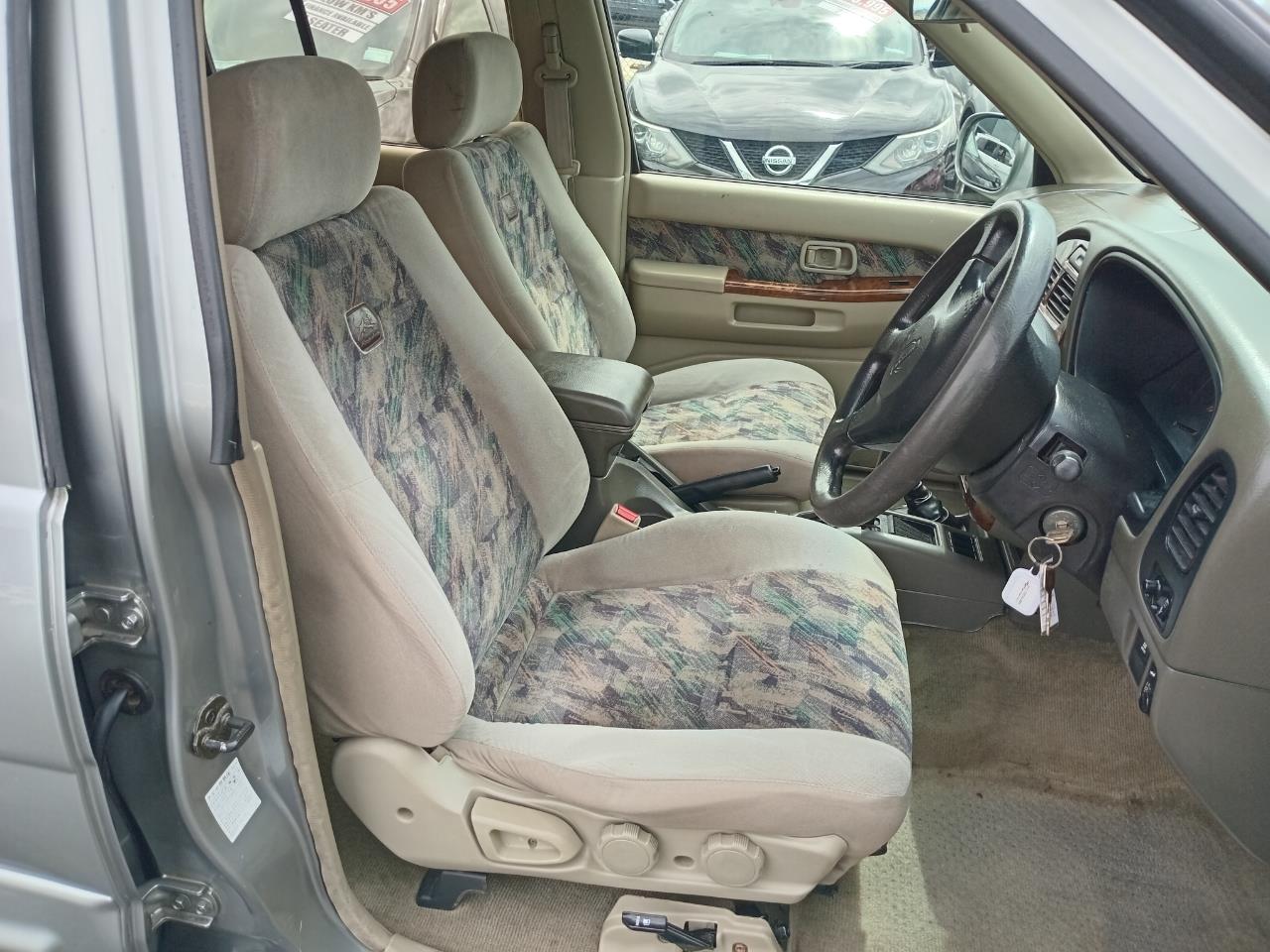 1998 Nissan TERRANO