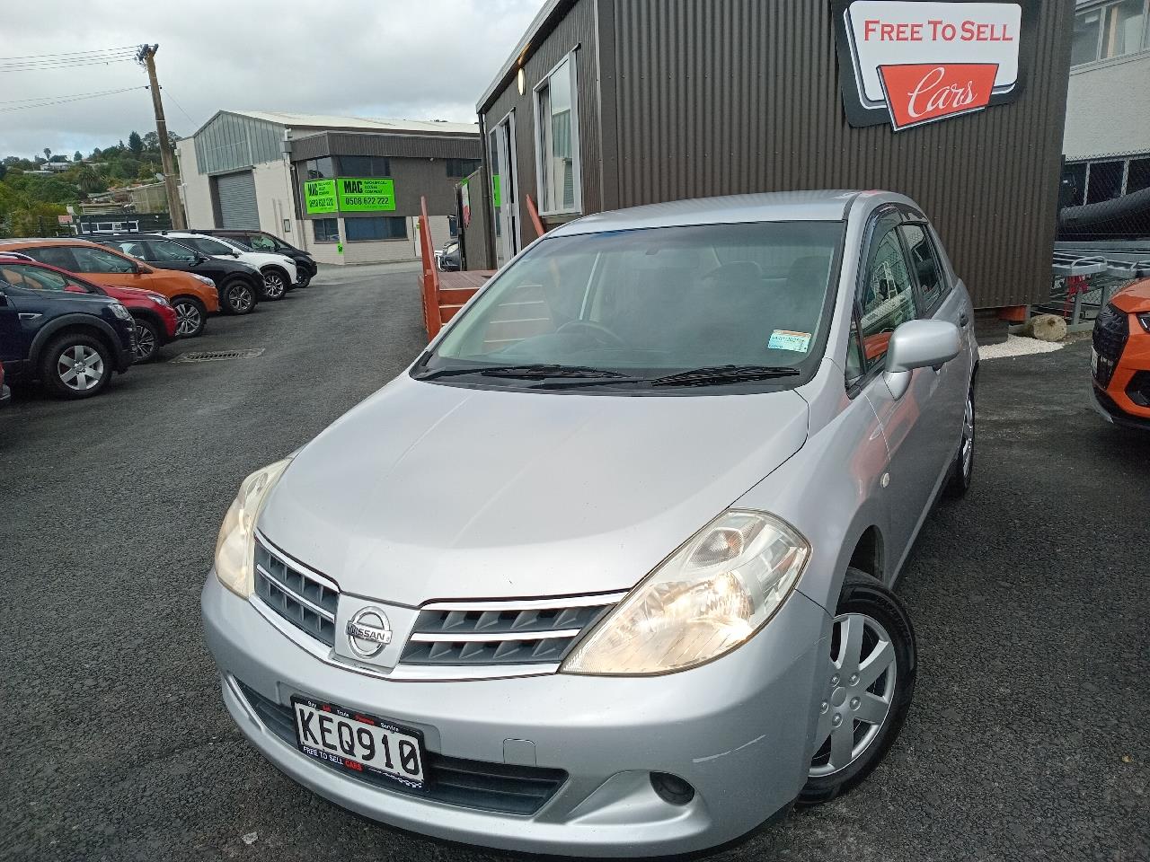 2011 Nissan TIIDA