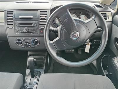 2011 Nissan TIIDA - Thumbnail