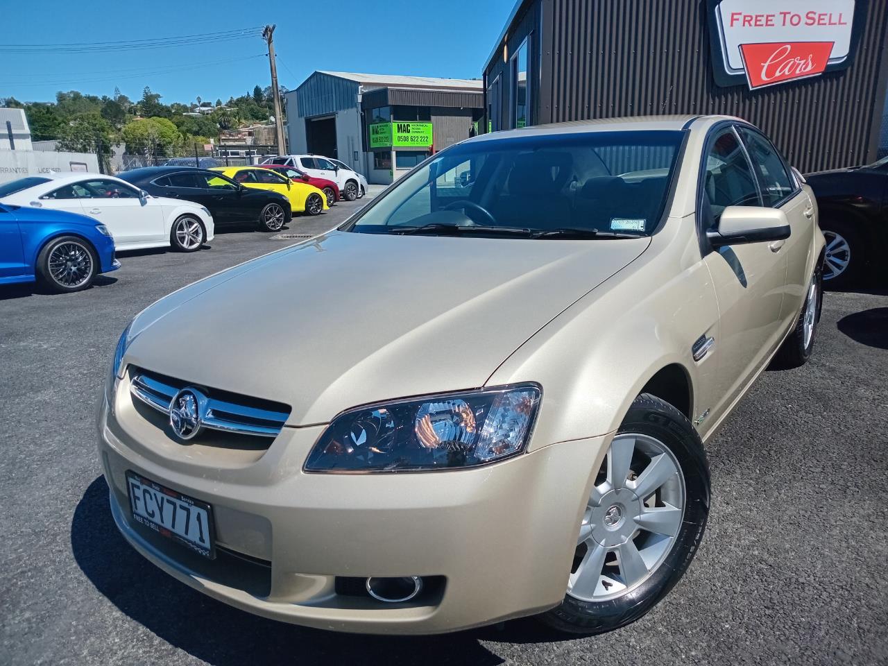 2010 Holden COMMODORE