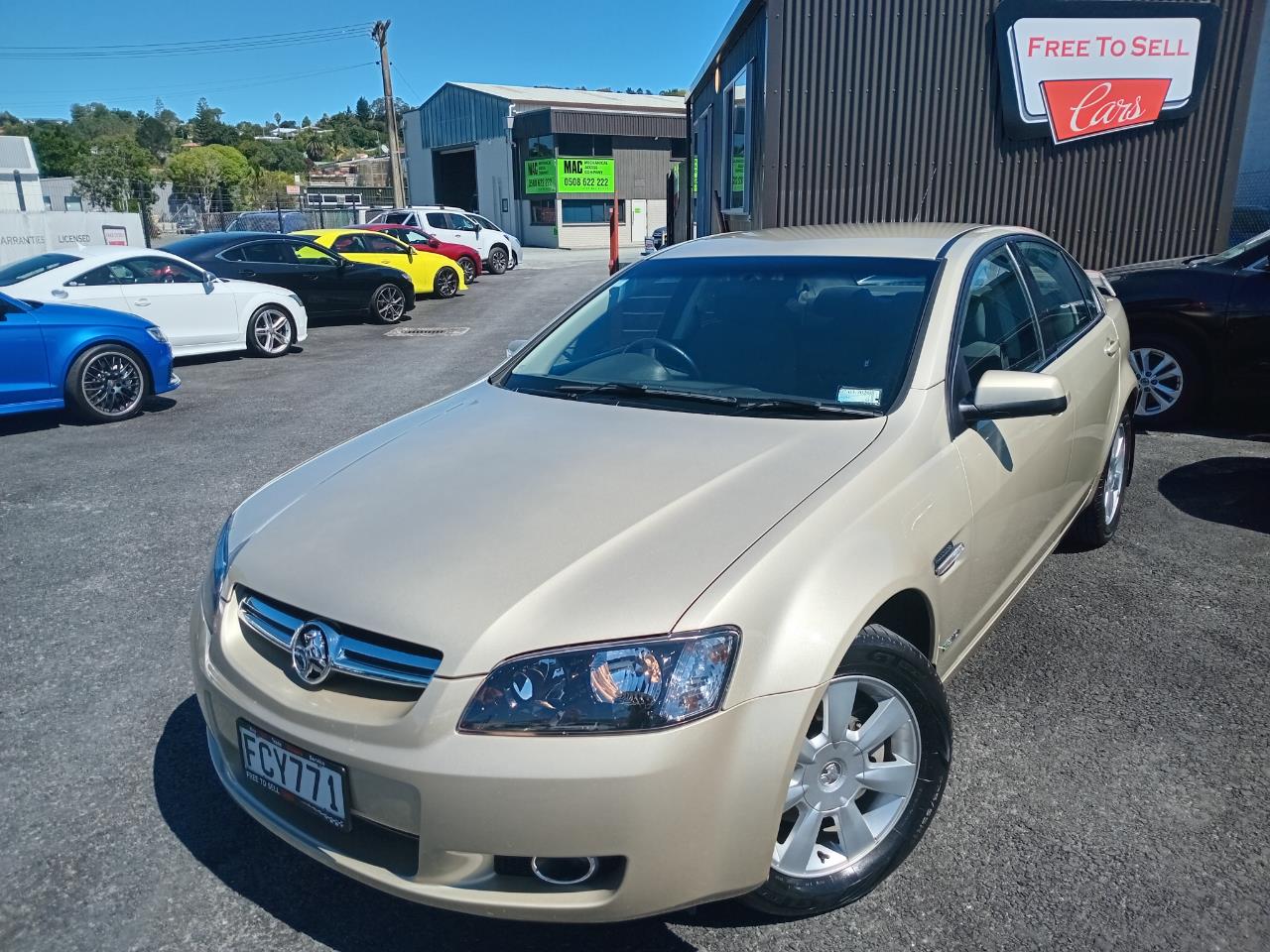 2010 Holden COMMODORE