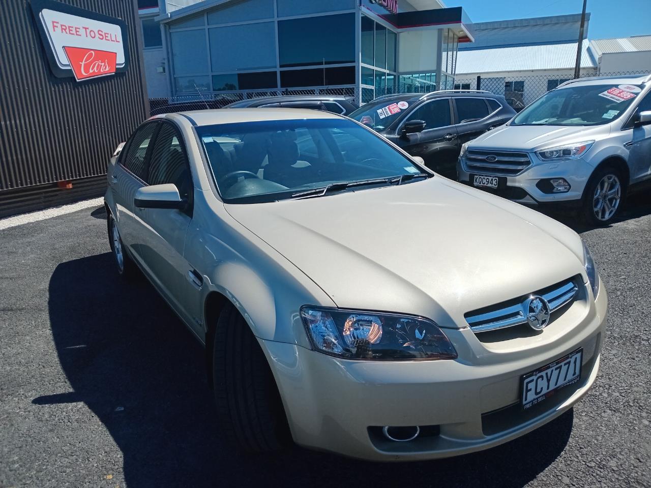 2010 Holden COMMODORE