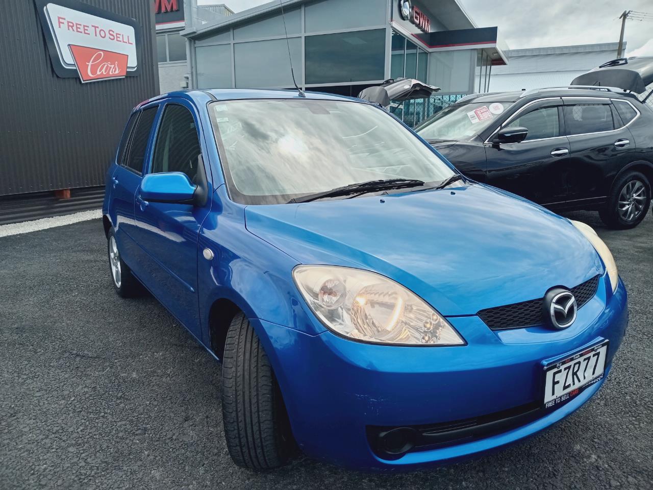 2005 Mazda Demio