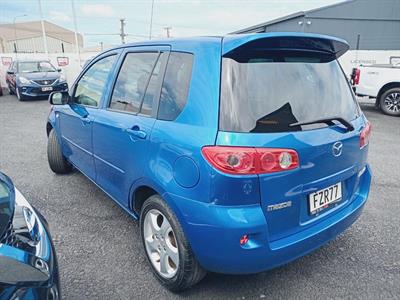 2005 Mazda Demio - Thumbnail