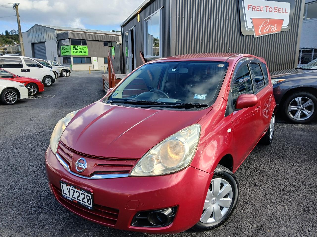 2010 Nissan NOTE