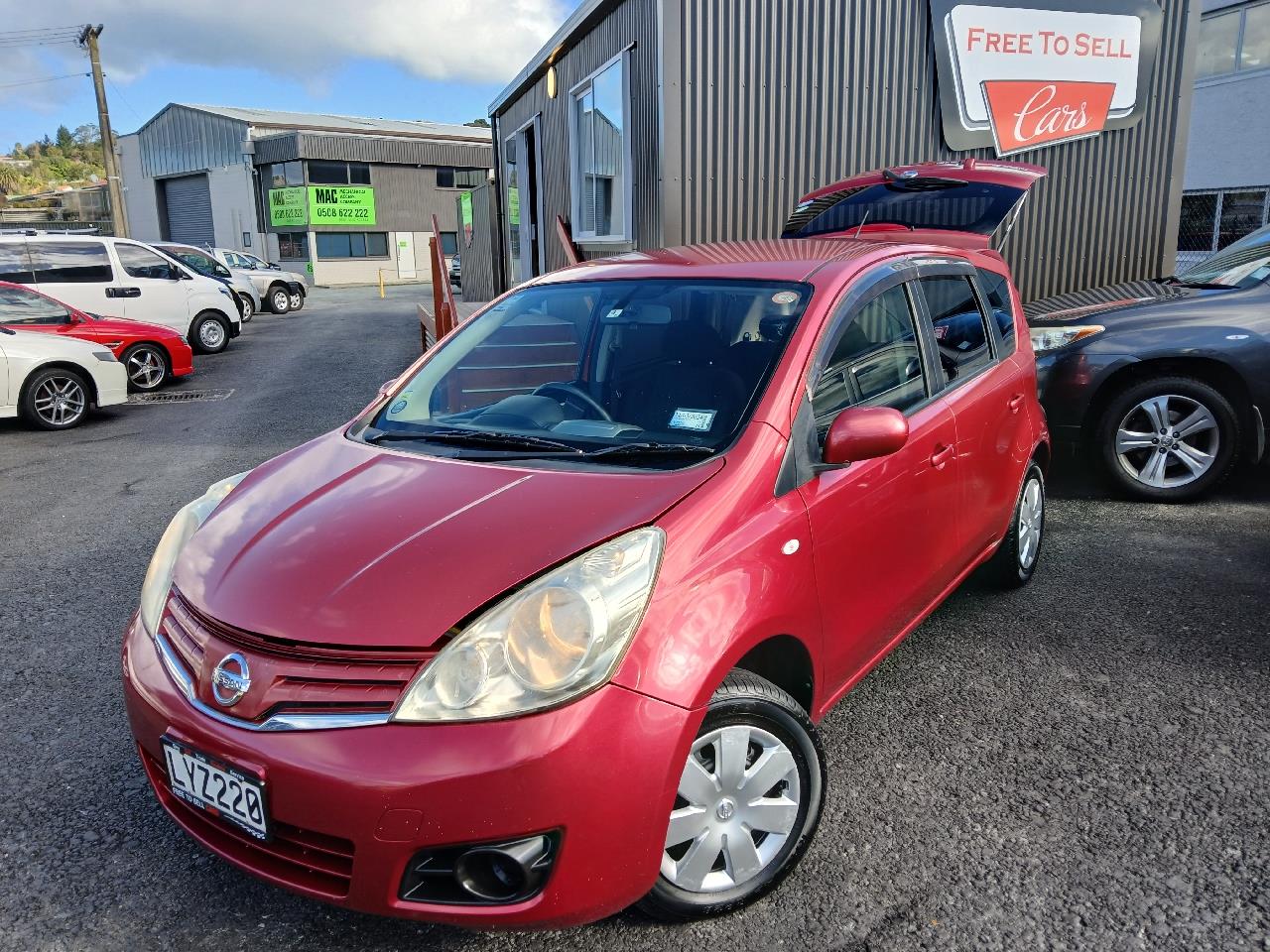 2010 Nissan NOTE