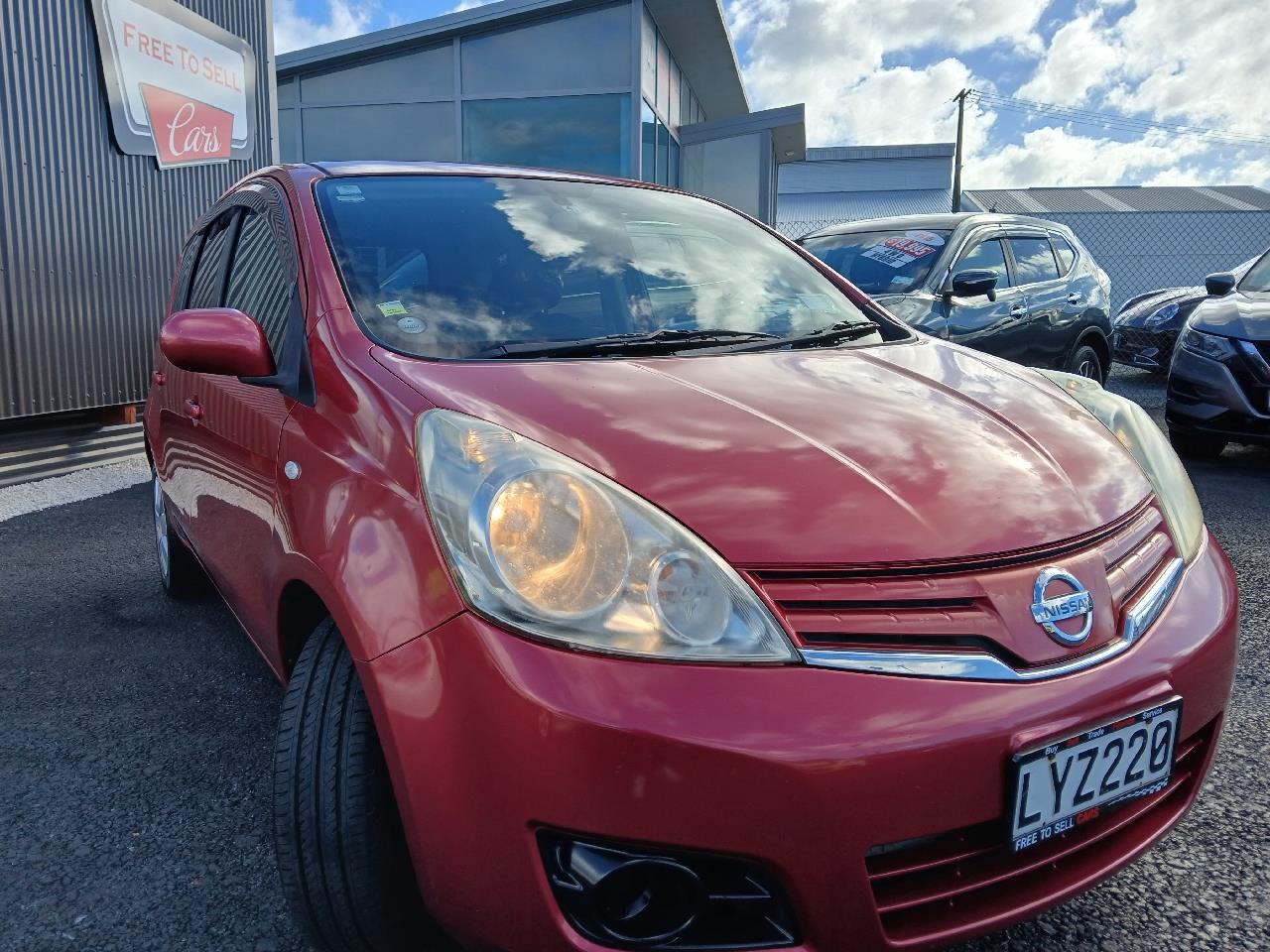 2010 Nissan NOTE