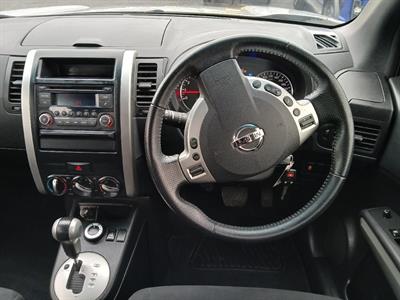 2013 Nissan X-Trail - Thumbnail