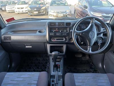 1995 Toyota RAV4 - Thumbnail