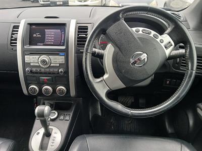 2011 Nissan X-Trail - Thumbnail