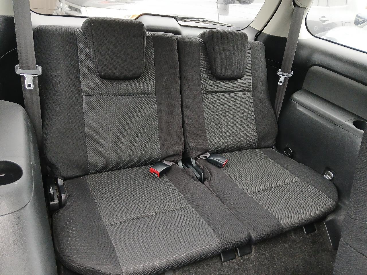 2005 Toyota WISH