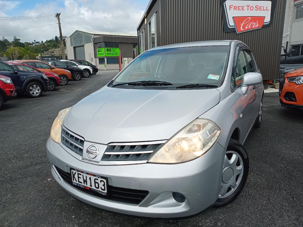 2011 Nissan TIIDA