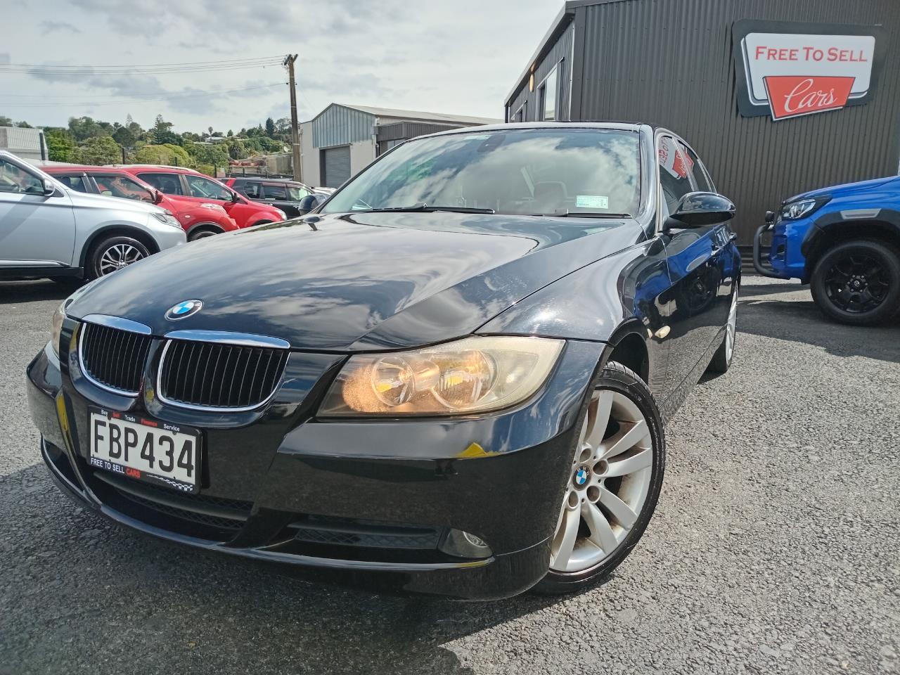 2007 BMW 320I