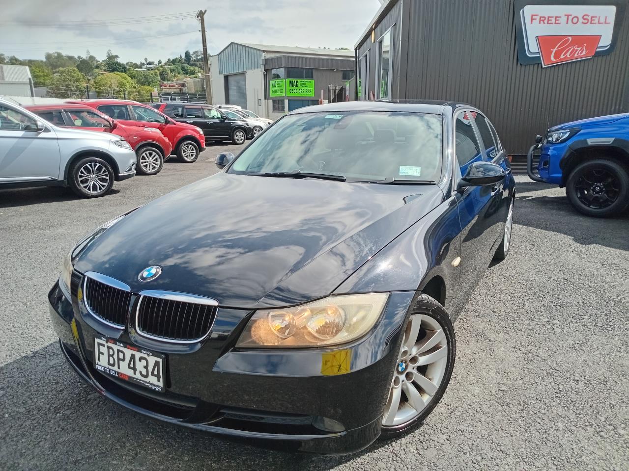 2007 BMW 320I