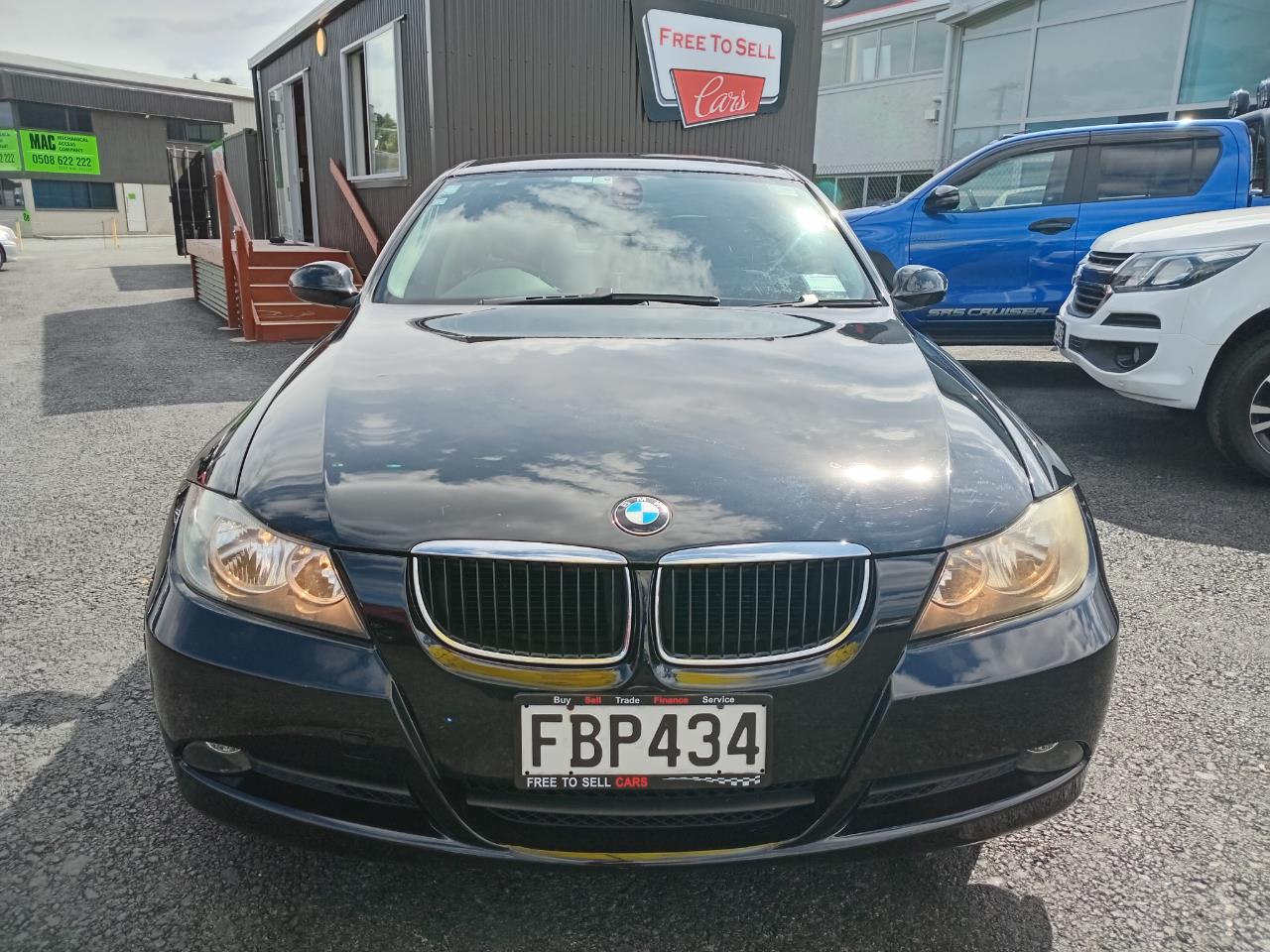 2007 BMW 320I