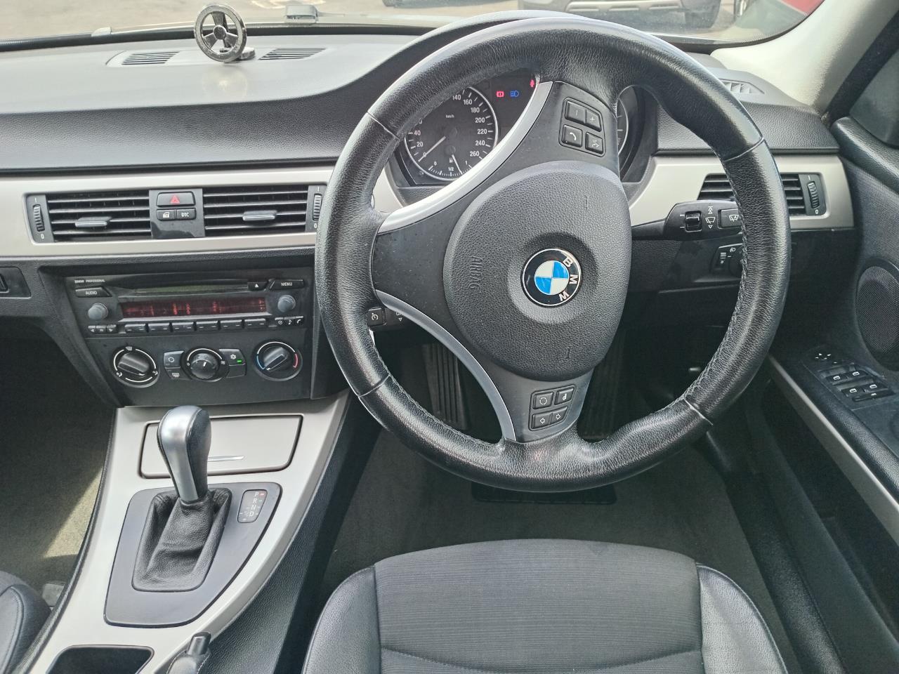 2007 BMW 320I