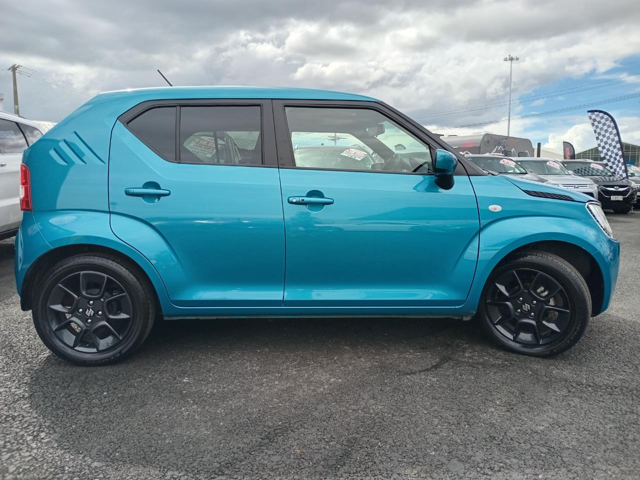 2017 Suzuki Ignis