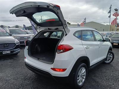 2018 Hyundai TUCSON - Thumbnail