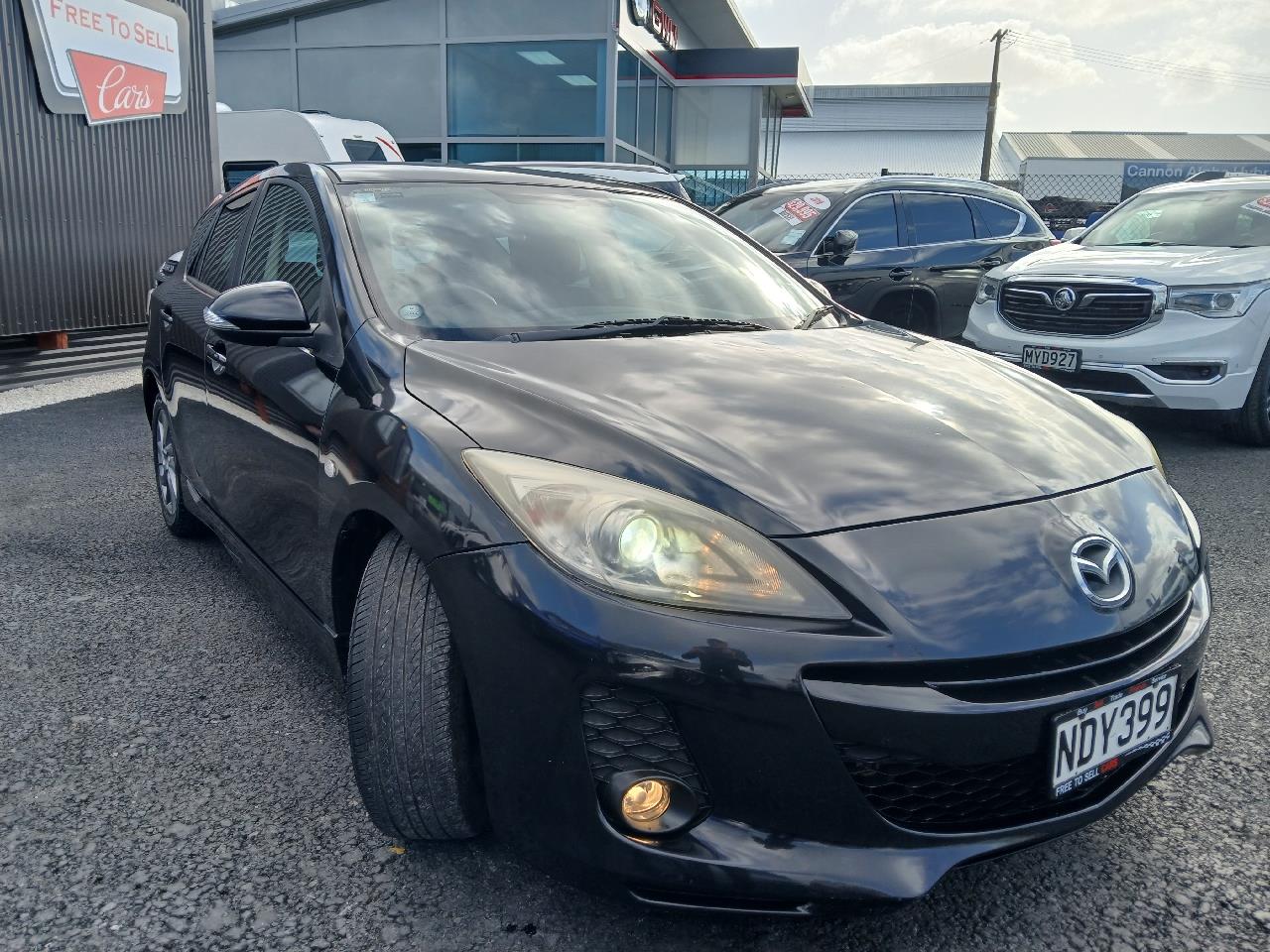 2013 Mazda AXELA