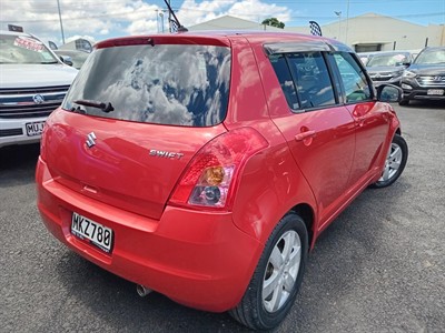 2008 Suzuki Swift - Thumbnail