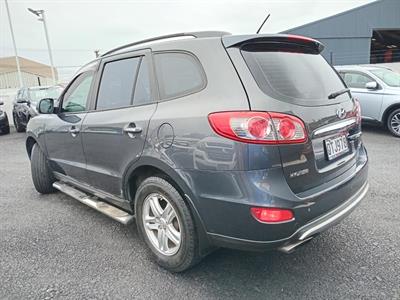 2013 Hyundai SANTA FE - Thumbnail