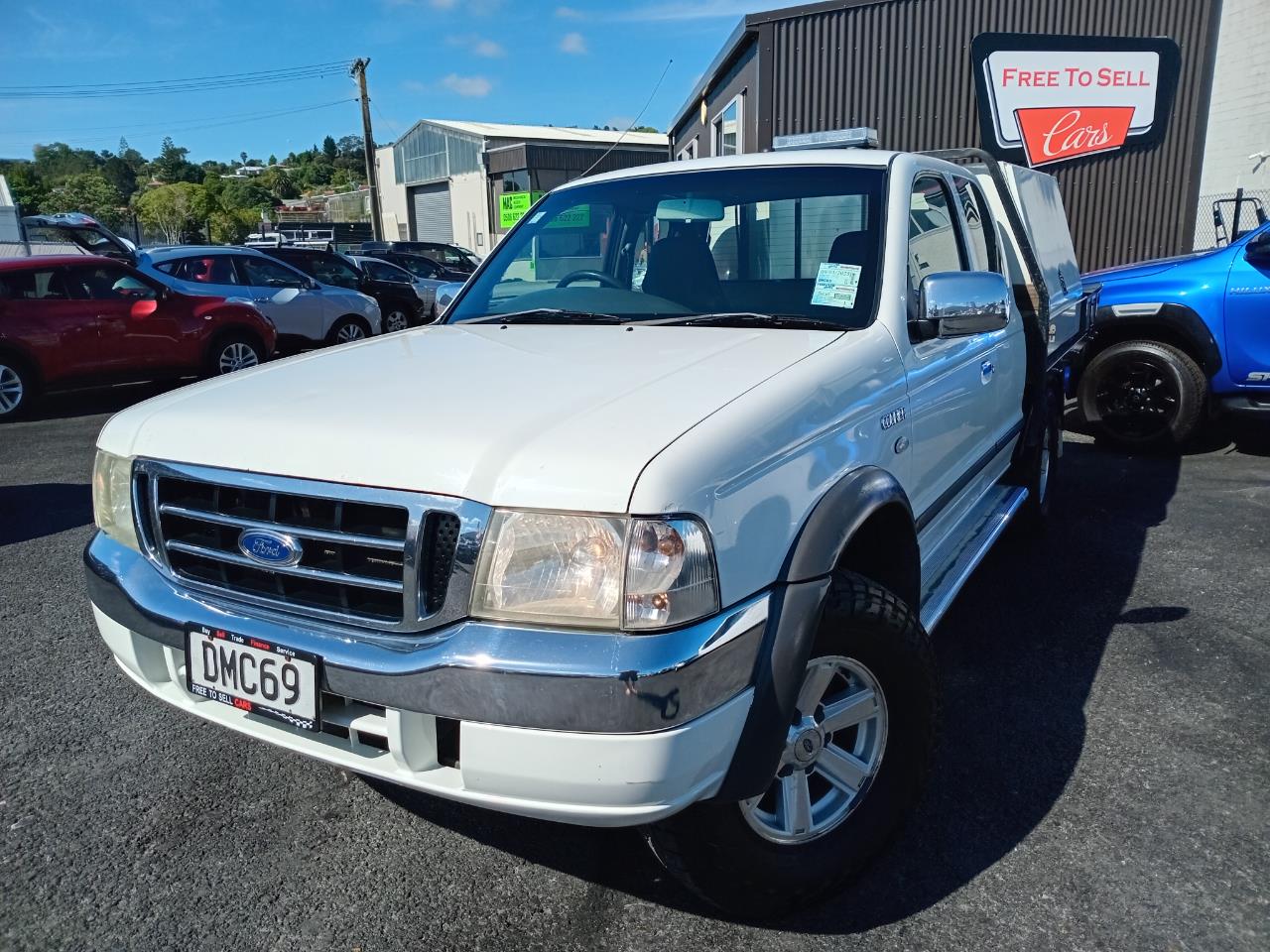 2006 Ford Courier