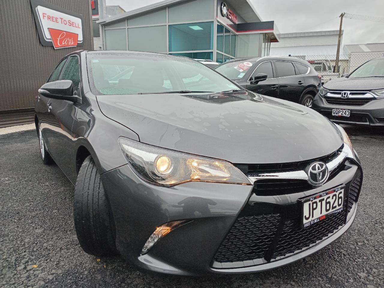 2016 Toyota CAMRY