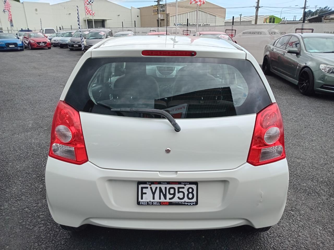 2011 Suzuki Alto