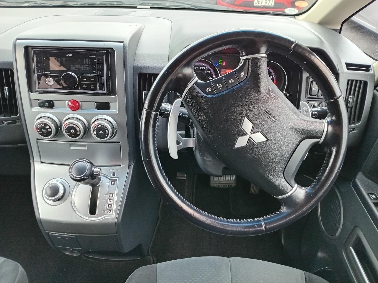 2008 Mitsubishi DELICA