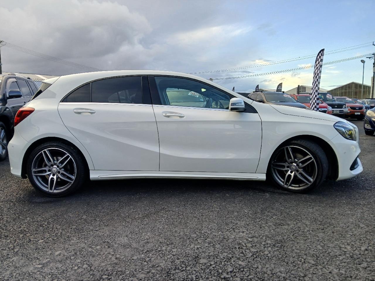 2016 Mercedes-Benz A180