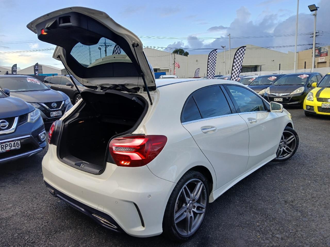 2016 Mercedes-Benz A180