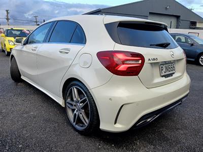 2016 Mercedes-Benz A180 - Thumbnail