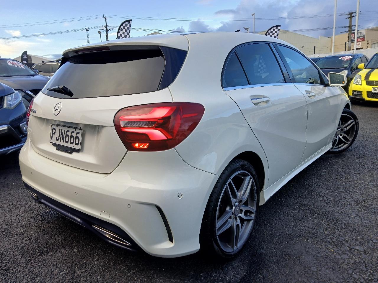 2016 Mercedes-Benz A180