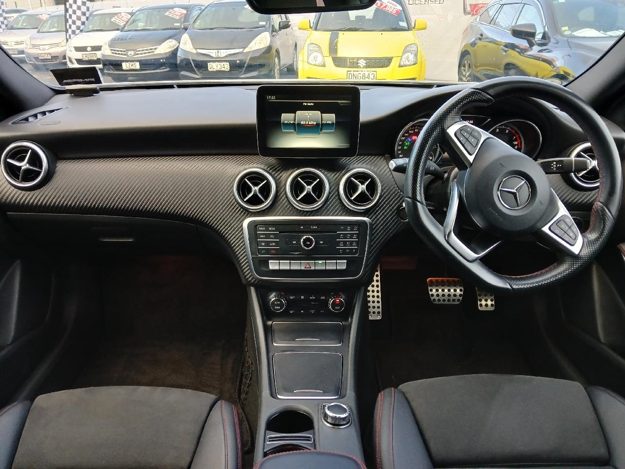 2016 Mercedes-Benz A180