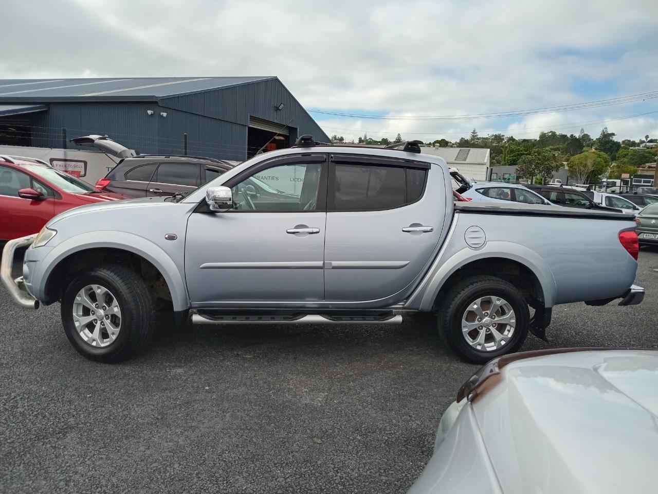 2015 Mitsubishi Triton